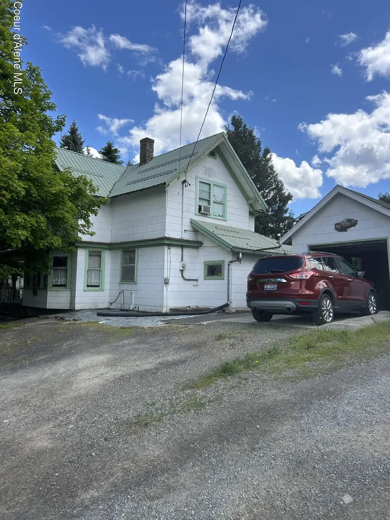 905 W Jefferson Avenue St. Maries ID 83861