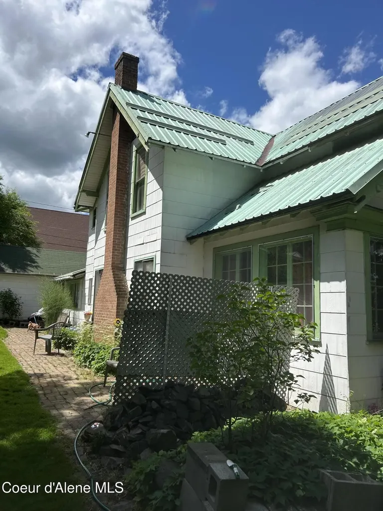 905 W Jefferson Avenue St. Maries ID 83861