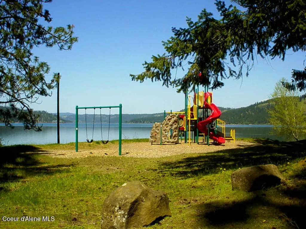 307 Rocky Point Loop Road St. Maries ID 83861