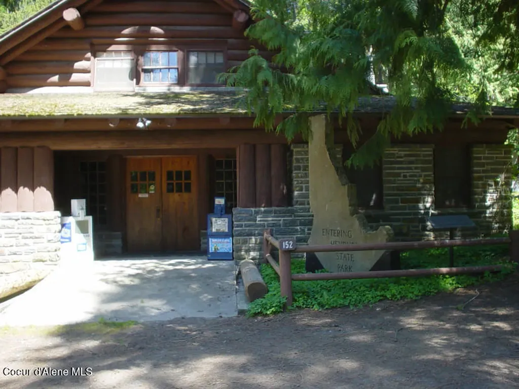 307 Rocky Point Loop Road St. Maries ID 83861
