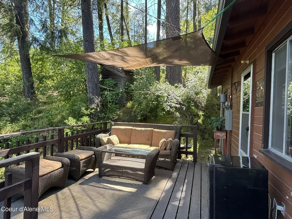 307 Rocky Point Loop Road St. Maries ID 83861