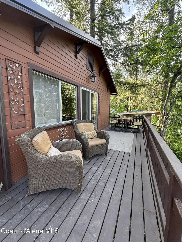 307 Rocky Point Loop Road St. Maries ID 83861