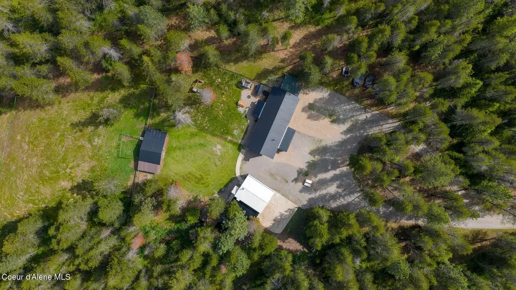 7777 Kelso Lake Road Priest River ID 83856