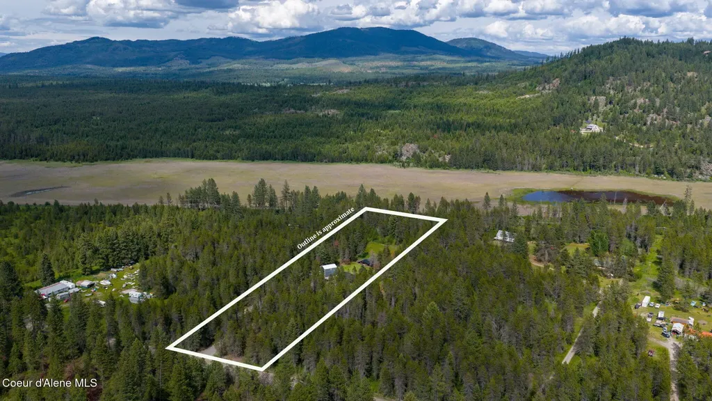 7777 Kelso Lake Road Priest River ID 83856