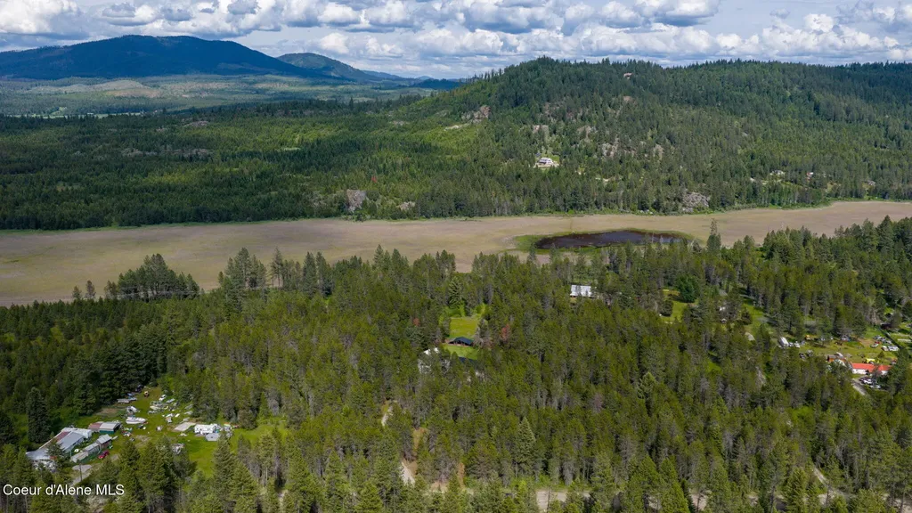 7777 Kelso Lake Road Priest River ID 83856
