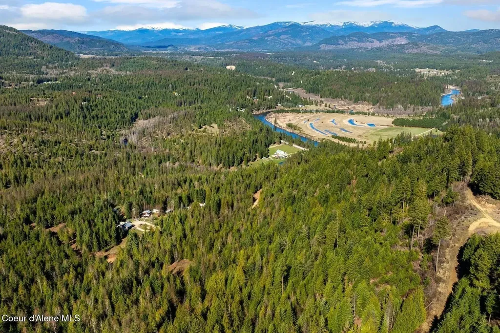 Lot 3 Cedar Acres Priest River ID 83856