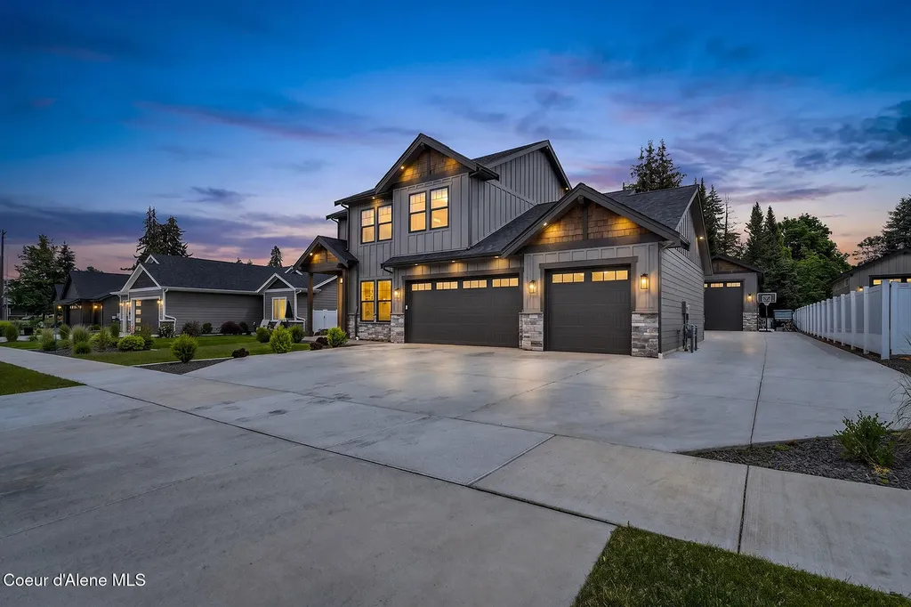 9116 N Raintree Lane Hayden ID 83835