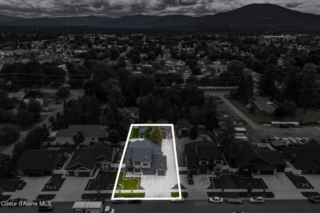 9116 N Raintree Lane Hayden ID 83835