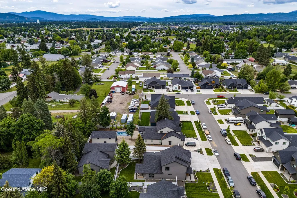 9116 N Raintree Lane Hayden ID 83835