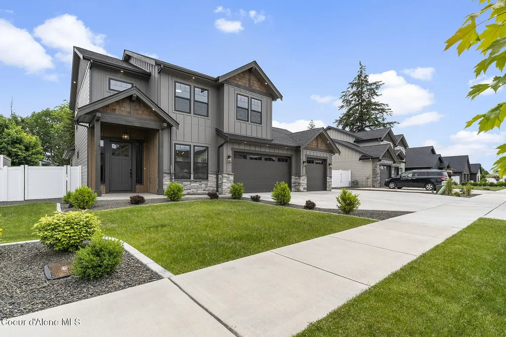 9116 N Raintree Lane Hayden ID 83835