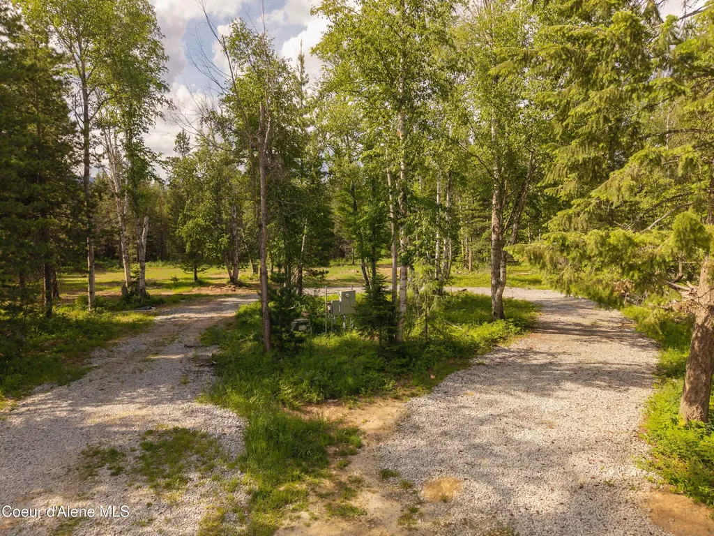Nna Geronimo Lane Sandpoint ID 83864