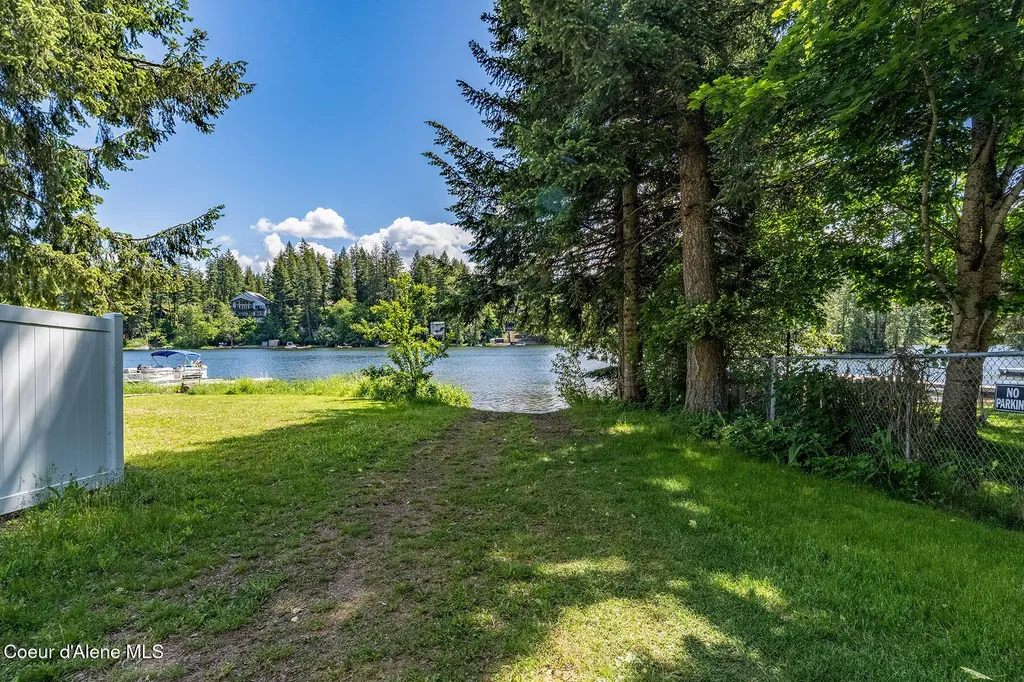 20653 N Altamont Road Rathdrum ID 83858