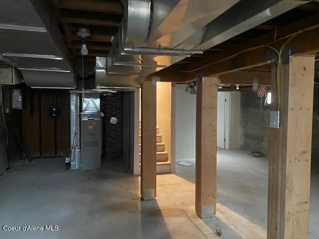 419 W Mission Avenue Kellogg ID 83837