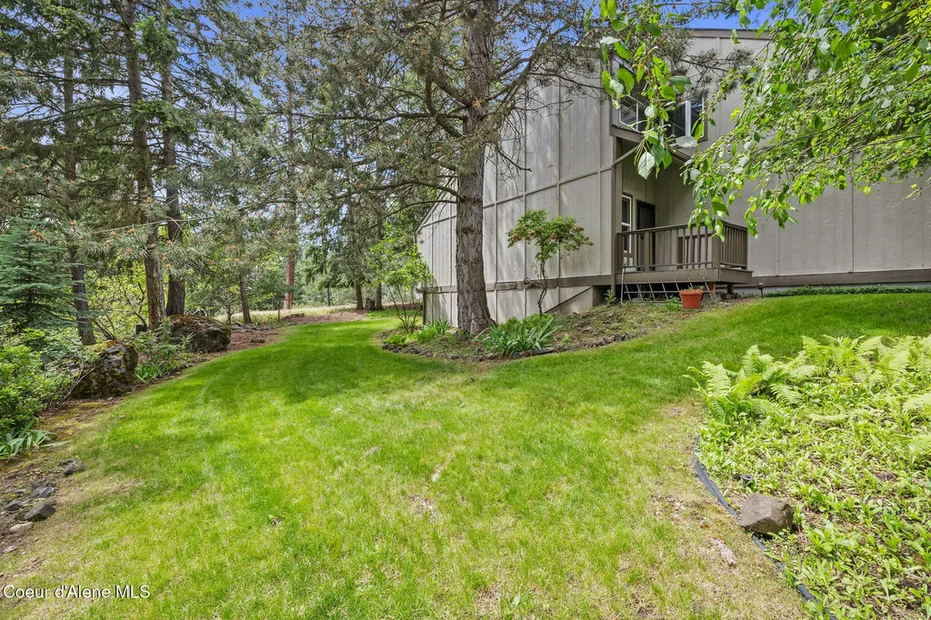 981 E Loch Lomond Court Hayden ID 83835