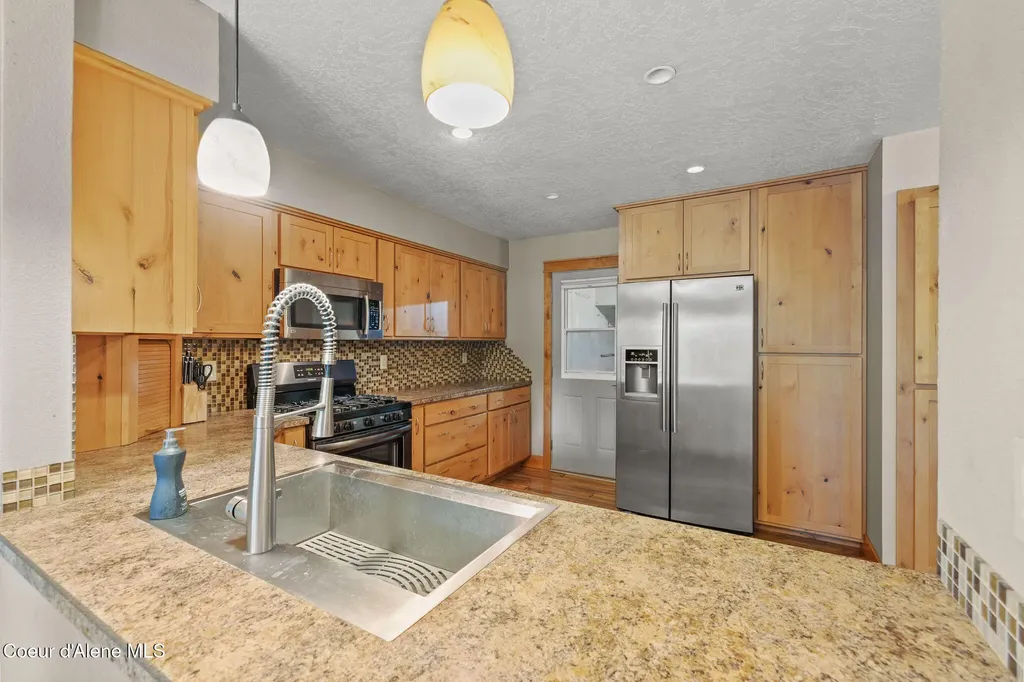981 E Loch Lomond Court Hayden ID 83835