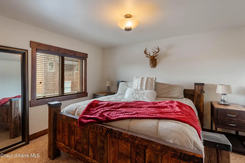 38 Avalanche Road Sandpoint ID 83864
