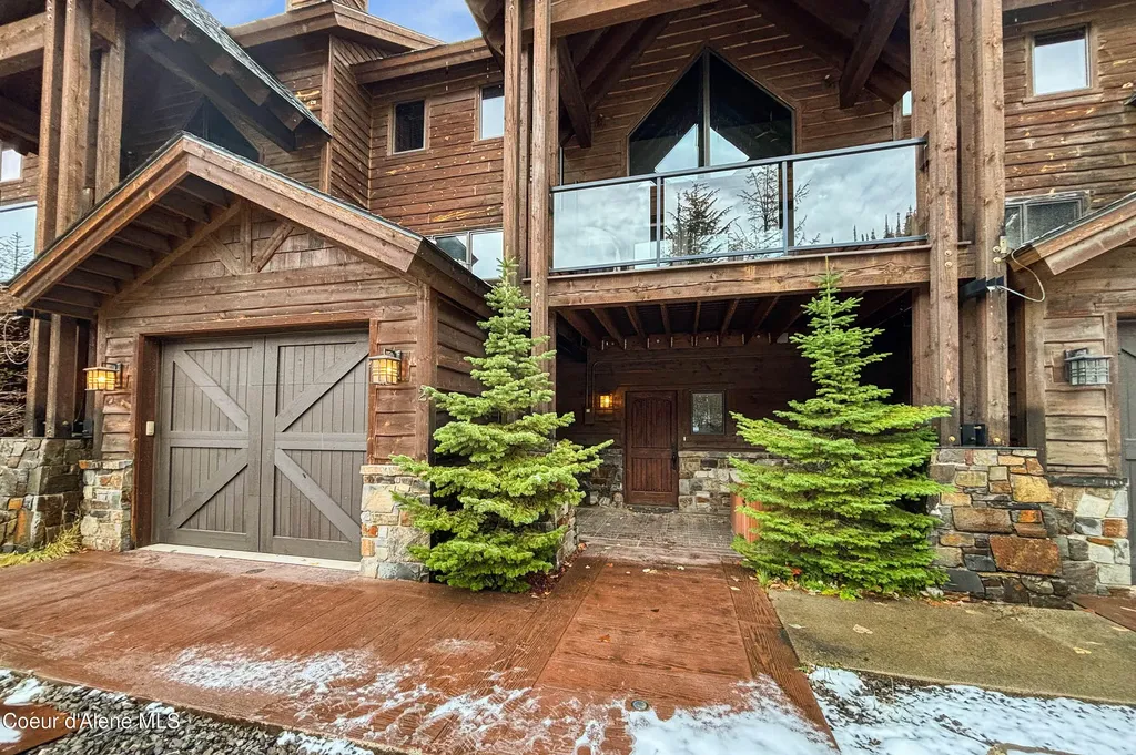 38 Avalanche Road Sandpoint ID 83864