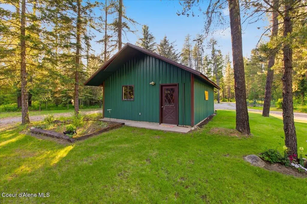 455 Juneberry Lane Priest River ID 83856