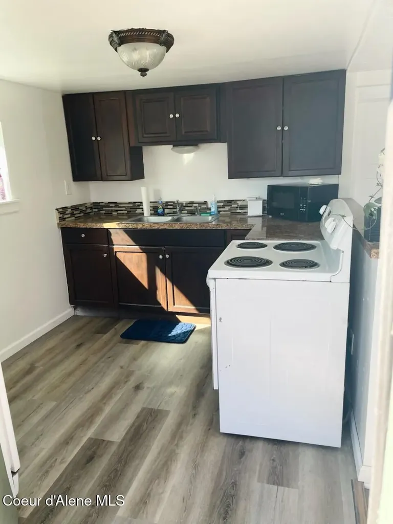 4408 East 5th Avenue Spokane Valley WA 99212