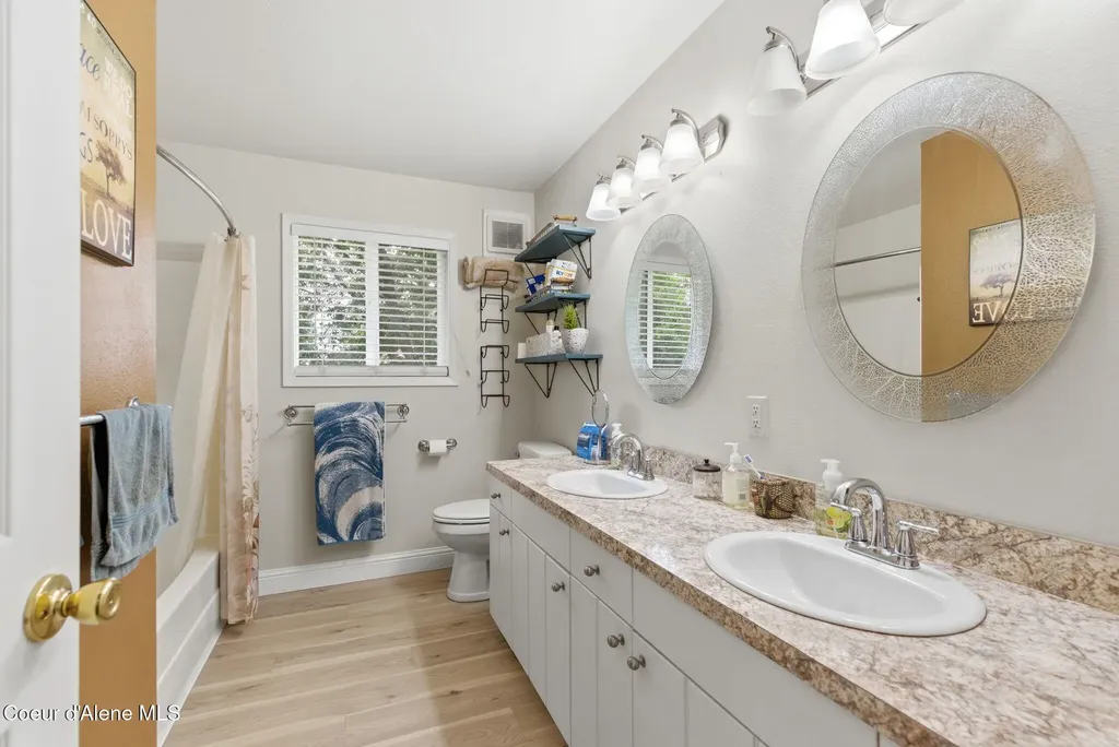 2025 W Saint Emilion Drive Hayden ID 83835