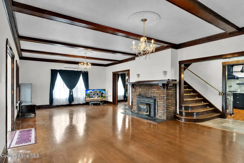 1002 Highland Avenue St. Maries ID 83861