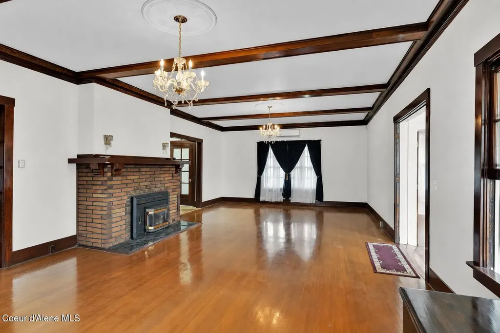 1002 Highland Avenue St. Maries ID 83861