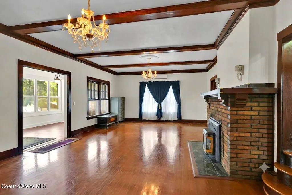 1002 Highland Avenue St. Maries ID 83861