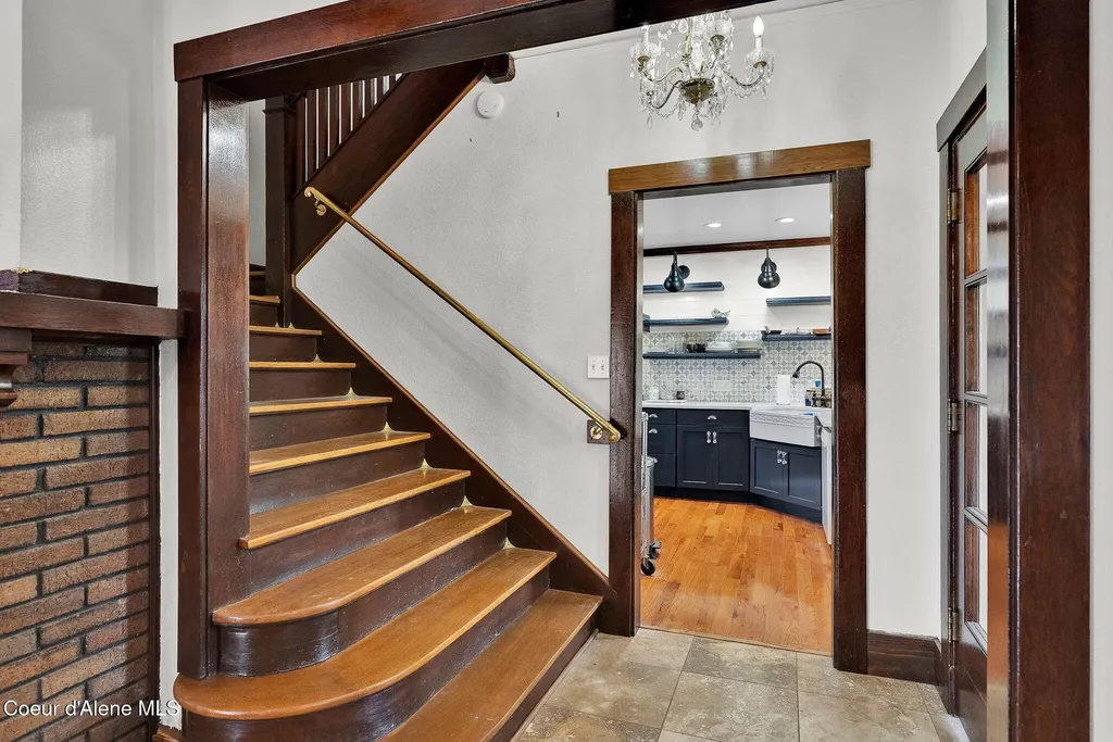 1002 Highland Avenue St. Maries ID 83861