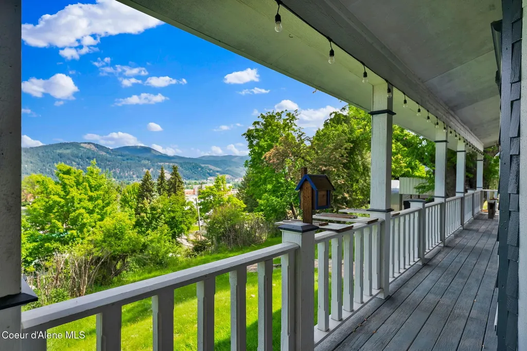 1002 Highland Avenue St. Maries ID 83861