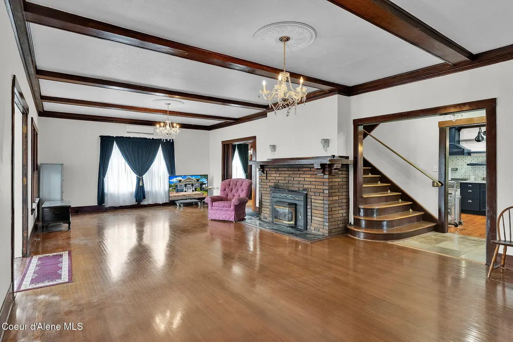 1002 Highland Avenue St. Maries ID 83861