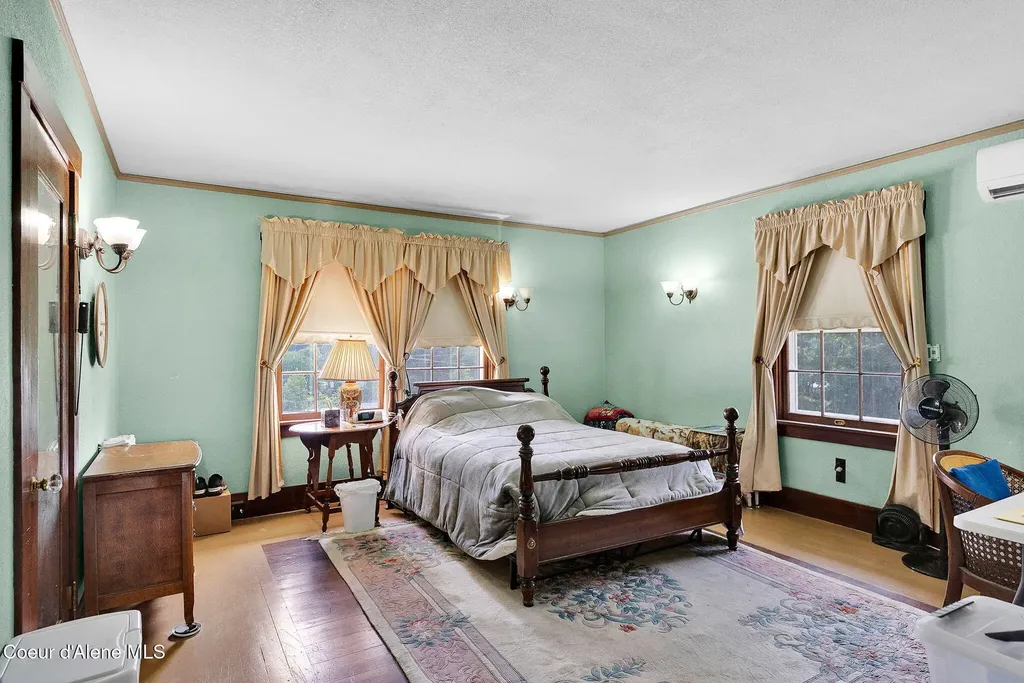 1002 Highland Avenue St. Maries ID 83861