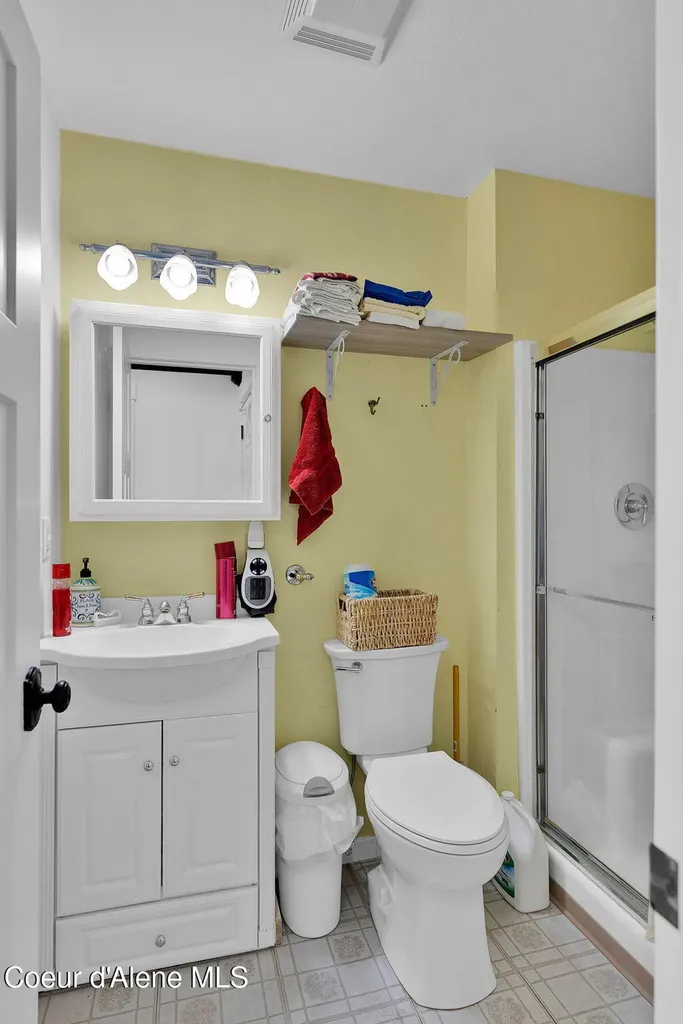 1002 Highland Avenue St. Maries ID 83861
