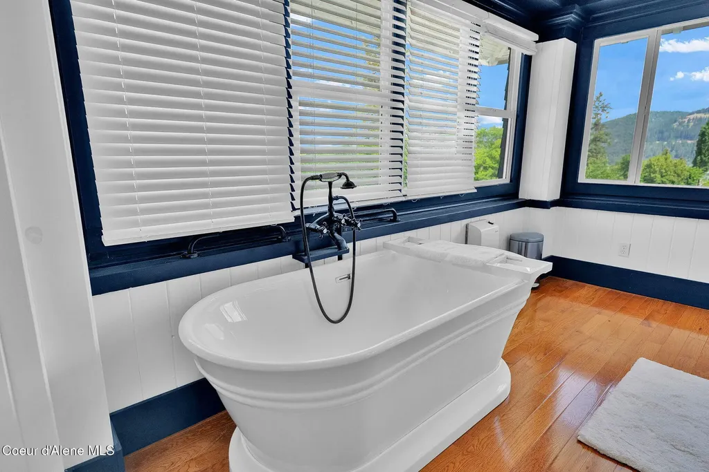 1002 Highland Avenue St. Maries ID 83861