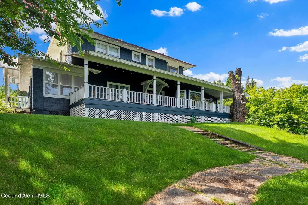 1002 Highland Avenue St. Maries ID 83861