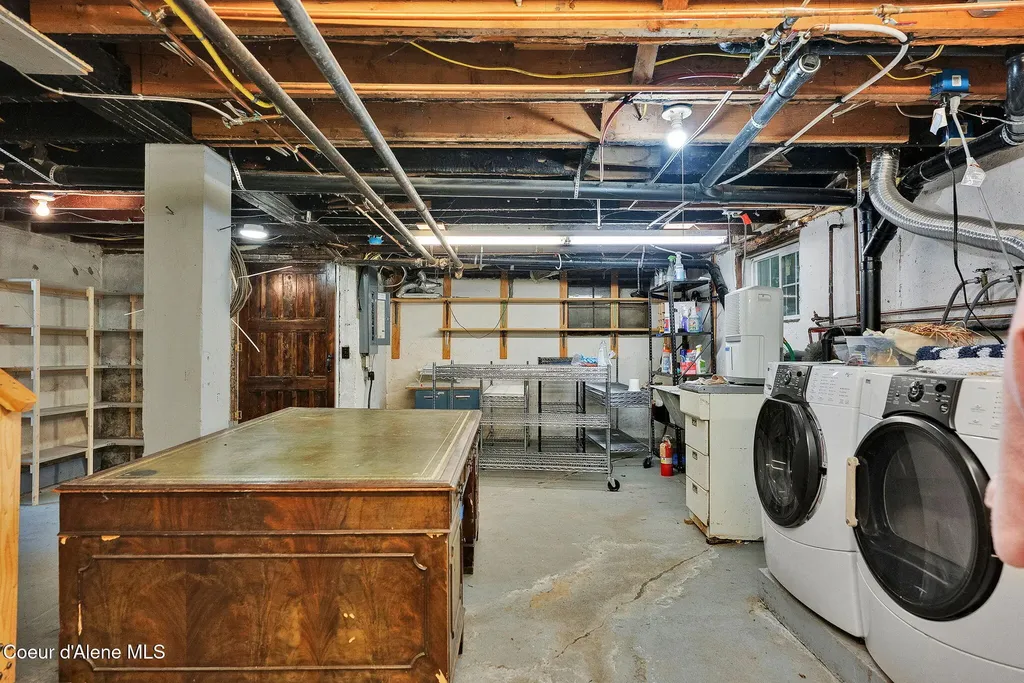 1002 Highland Avenue St. Maries ID 83861
