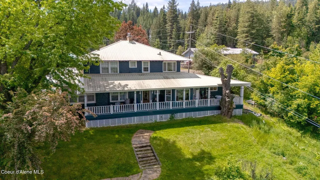 1002 Highland Avenue St. Maries ID 83861