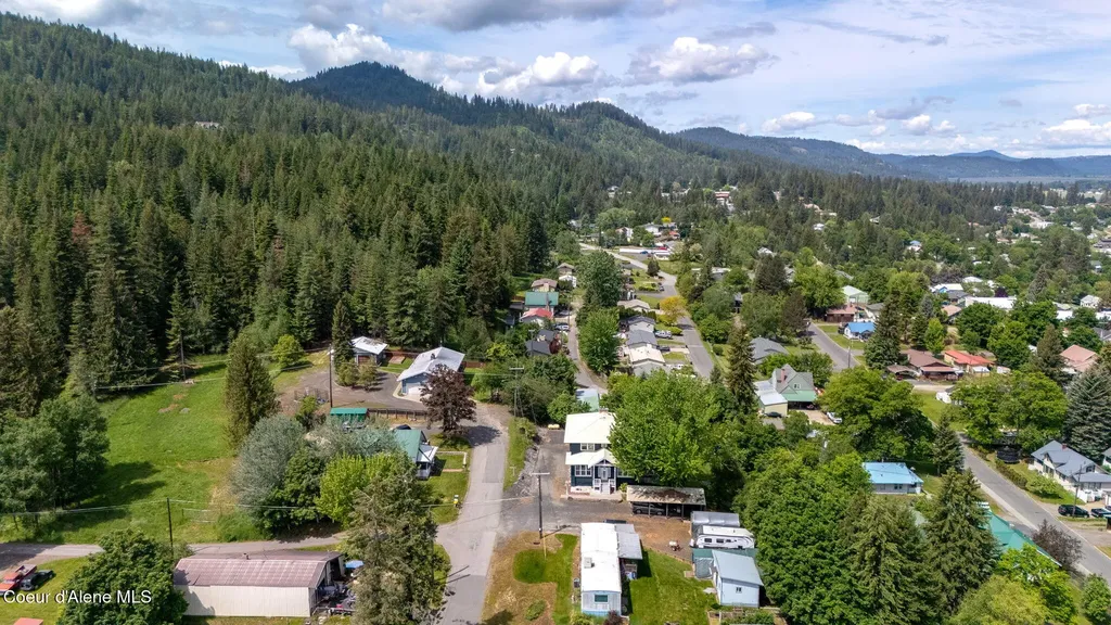 1002 Highland Avenue St. Maries ID 83861