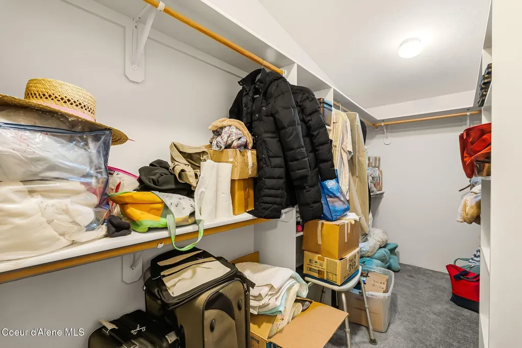 4304 S Elk Road Harrison ID 83833