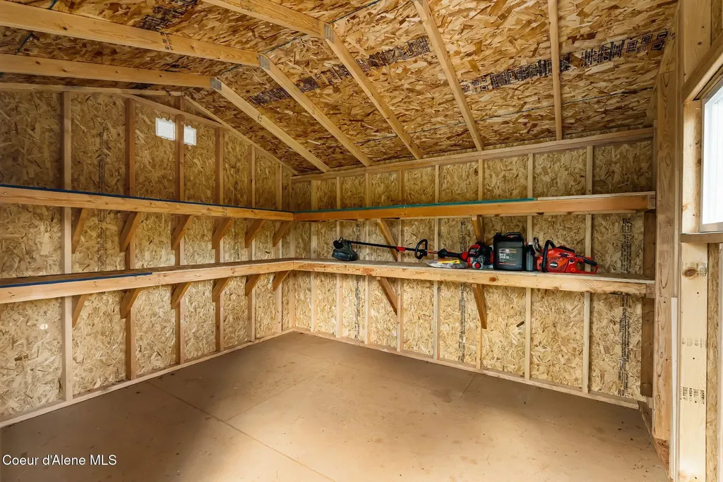 4304 S Elk Road Harrison ID 83833