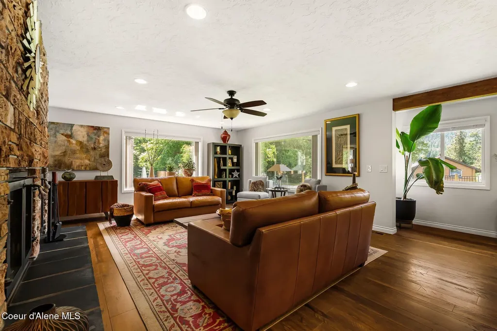 74 Eureka Road Sagle ID 83860