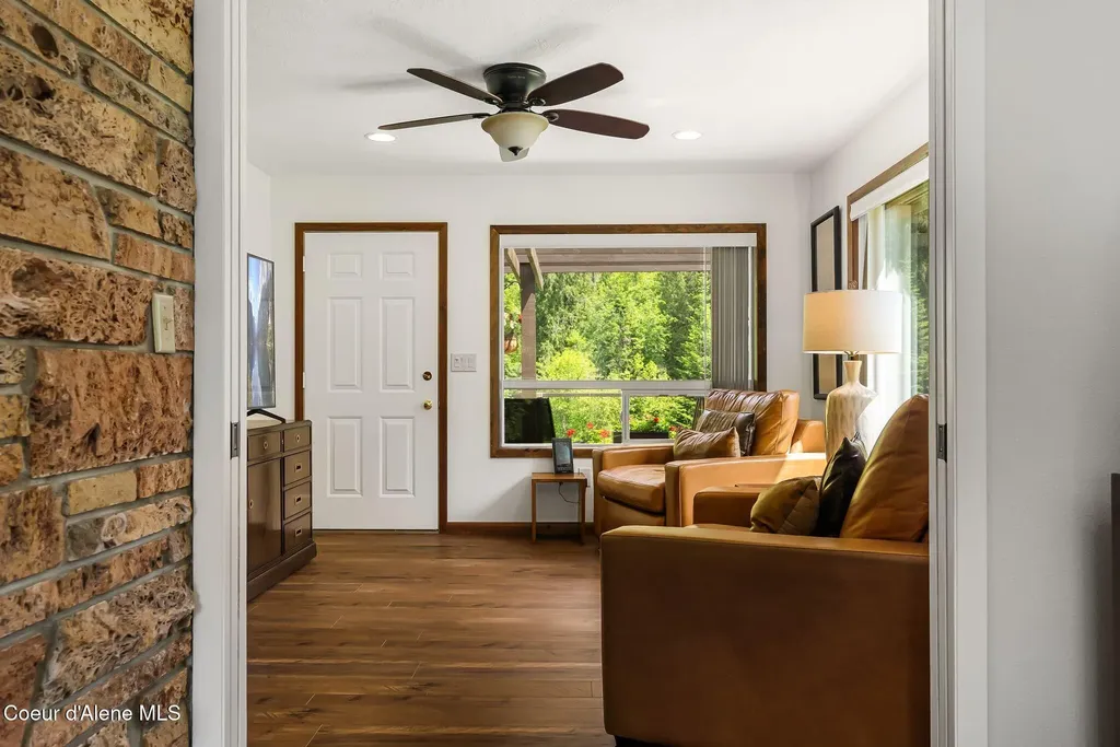 74 Eureka Road Sagle ID 83860