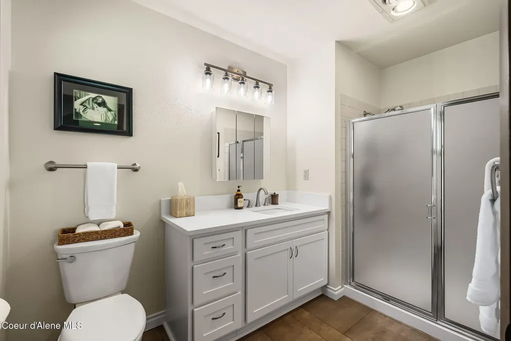 74 Eureka Road Sagle ID 83860