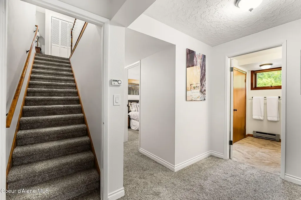 74 Eureka Road Sagle ID 83860