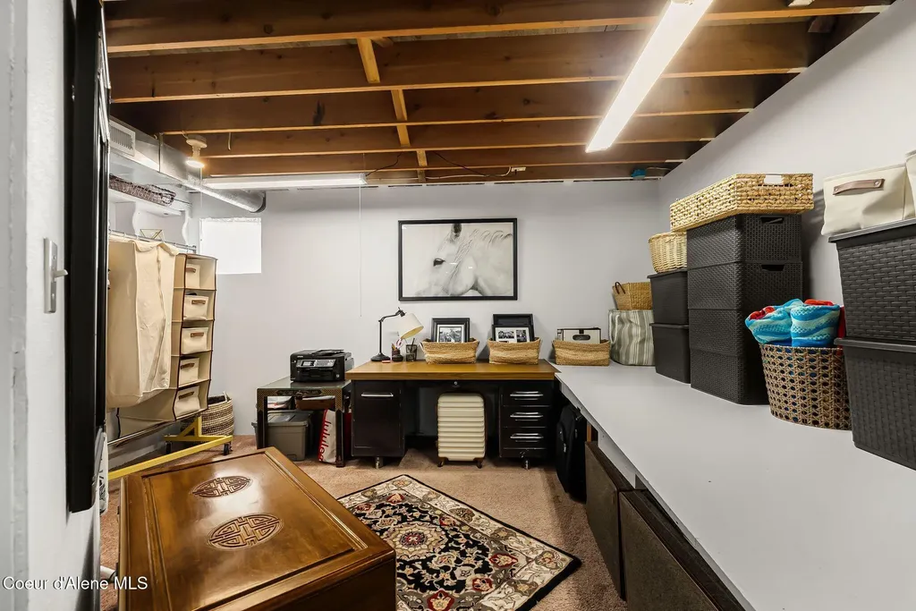 74 Eureka Road Sagle ID 83860