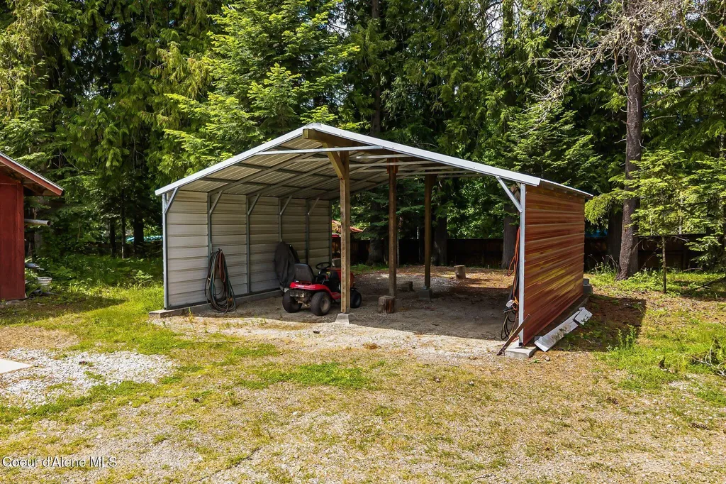 74 Eureka Road Sagle ID 83860