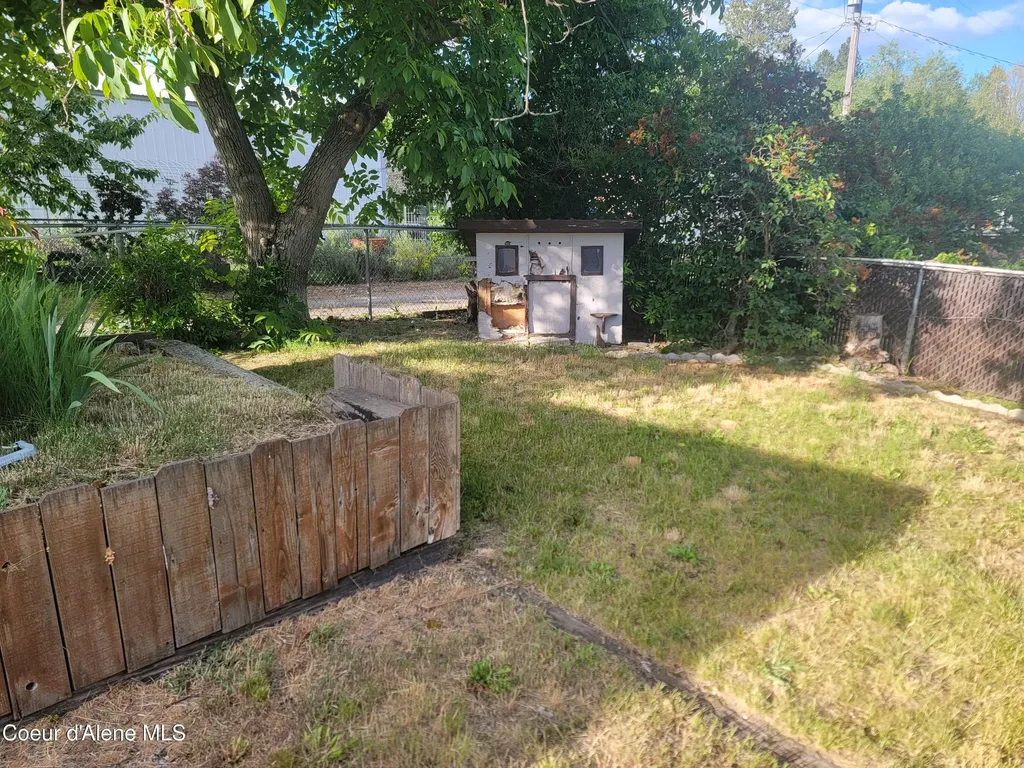310 W 13th Avenue Post Falls ID 83854