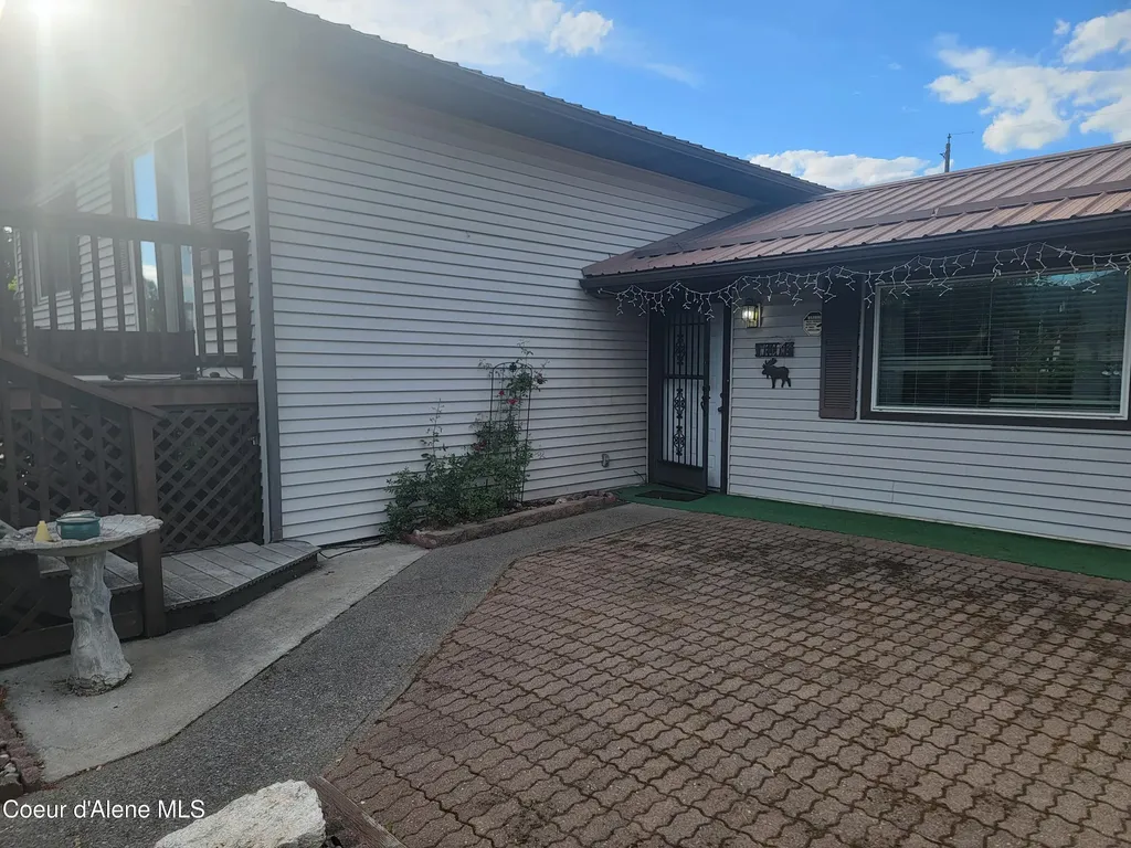 310 W 13th Avenue Post Falls ID 83854