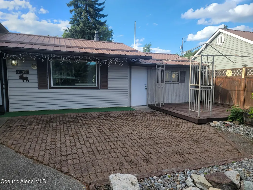 310 W 13th Avenue Post Falls ID 83854