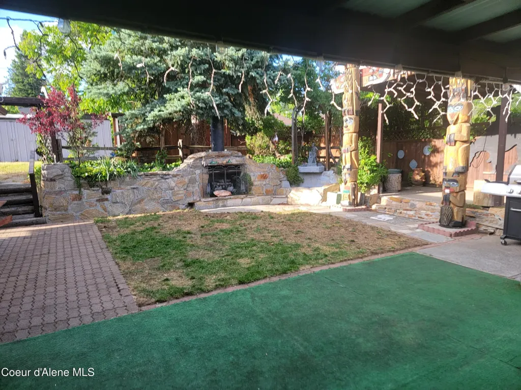 310 W 13th Avenue Post Falls ID 83854