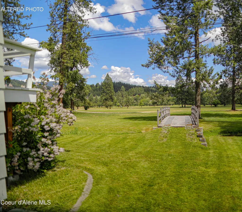 301 Woodland Drive Pinehurst ID 83850